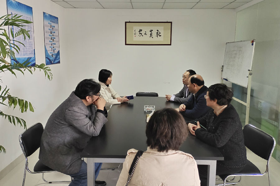 娉板窞甯?jìng)濡哝潵椋?jpg