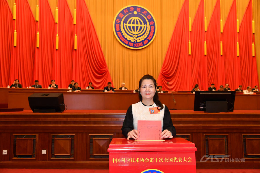 鏉庢湀钁墊姇紲?jpg