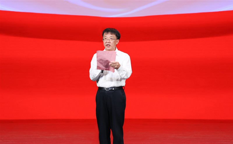 鳳寶致辭_副本.jpg 鳳寶致辭_副本.jpg