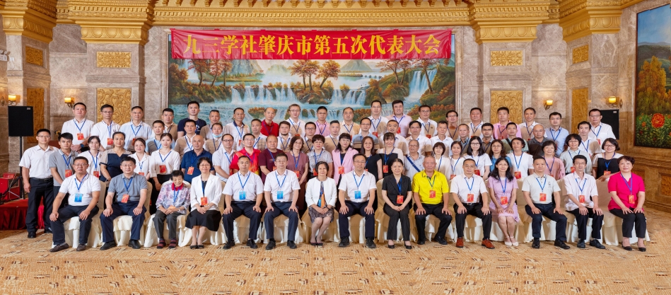 壓縮8m.jpg 壓縮8m.jpg