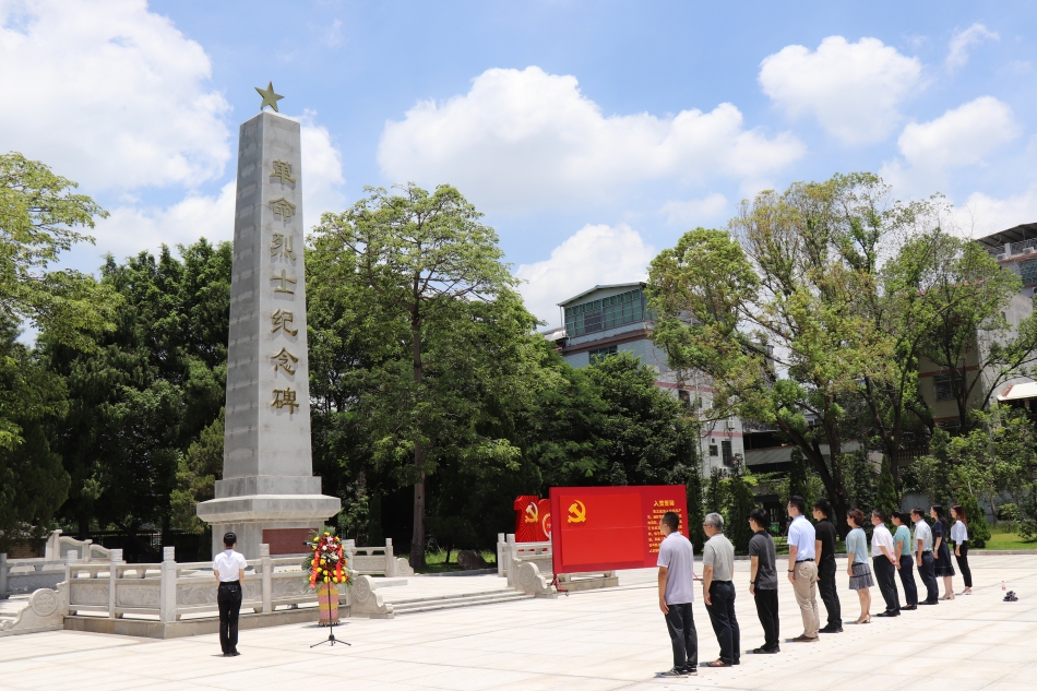 d9d5520831b2a3434f91cac9617fd2e.jpg d9d5520831b2a3434f91cac9617fd2e.jpg