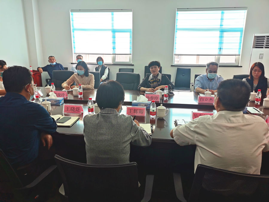 21.9.29璧靛幙浼佷笟瀹跺駭璋堬紙2錛?jpg