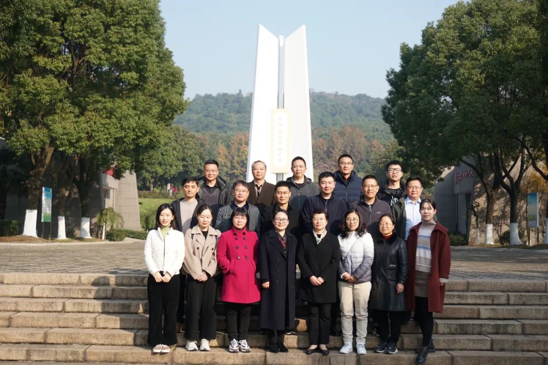 b42eda37c46be21a5dc982f9fb467120.jpg b42eda37c46be21a5dc982f9fb467120.jpg