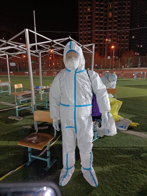 楊華_副本.jpg 楊華_副本.jpg