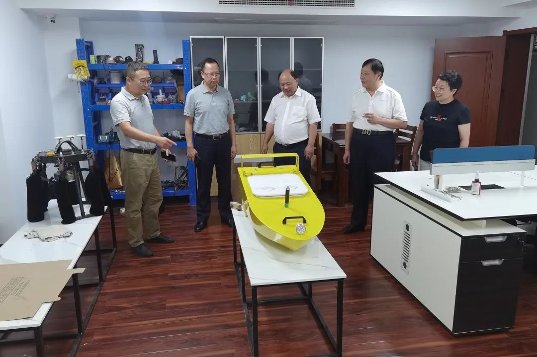 2fda7206c6397629fc592cd06de52ff8.jpg 2fda7206c6397629fc592cd06de52ff8.jpg