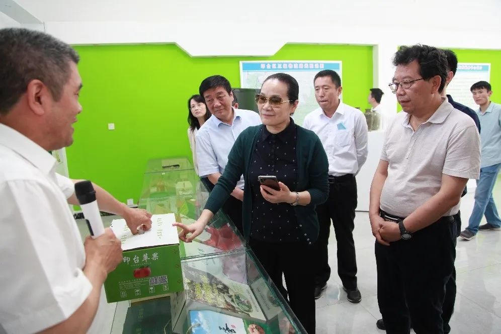 鍥撅細(xì)璧甸洴涓？浜?jiǎn)瑙ｅ嵃鍙扮壒鑹插啘漶斿搧鐢?shù)鍟嗚惀閿？鉤鍙扮殑榪愯鎯呭喌銆？