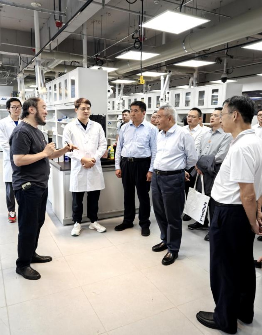 1000124693.jpg 1000124693.jpg