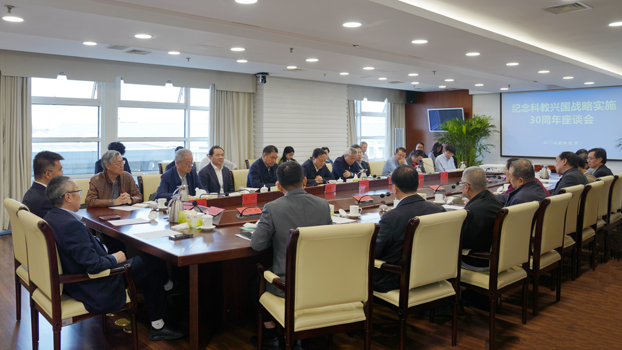 4d22a9f4e0495de534cd396f18f95cd.jpg 4d22a9f4e0495de534cd396f18f95cd.jpg