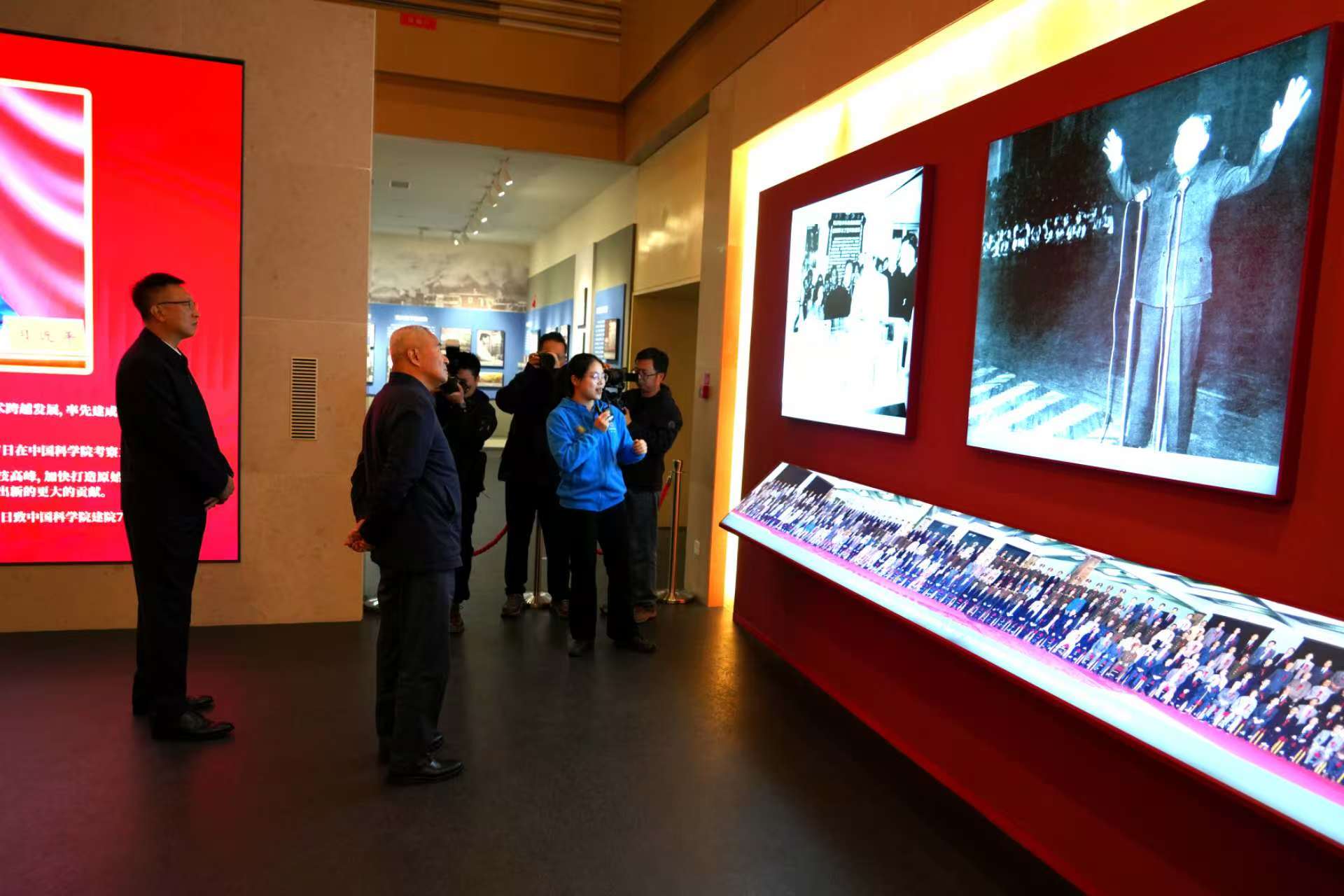 ca985b885f09215d29e5e4c6e3bcf970.jpg ca985b885f09215d29e5e4c6e3bcf970.jpg